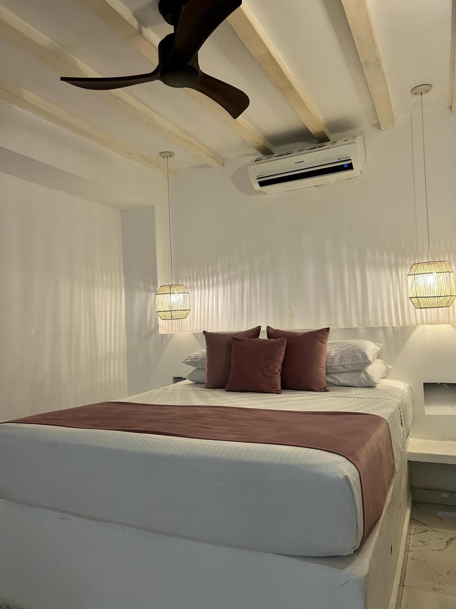 Casa Hotel 4*