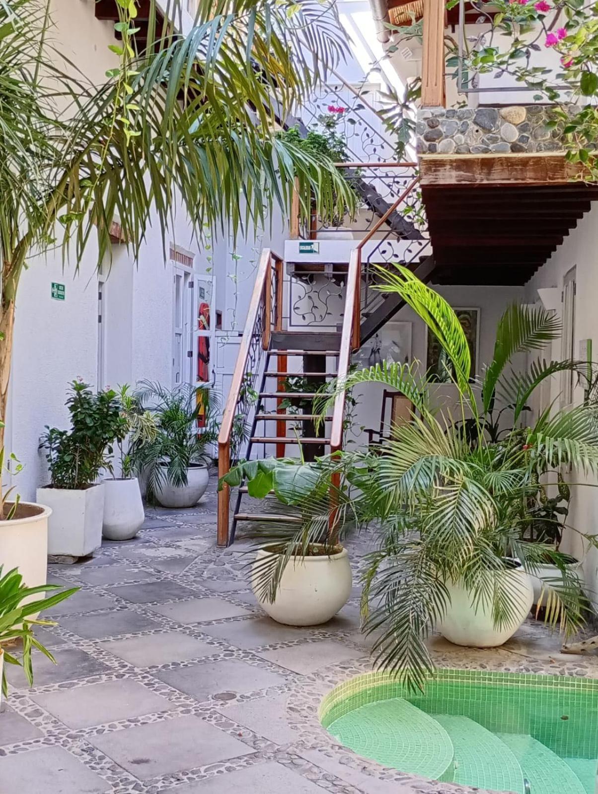 Casa Hotel 4*
